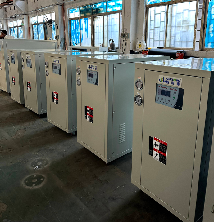 江蘇大型上市公司13套印刷機冷水機