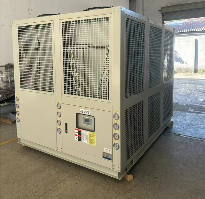 河南大型沼氣發(fā)電行業(yè)冷水機出口南美